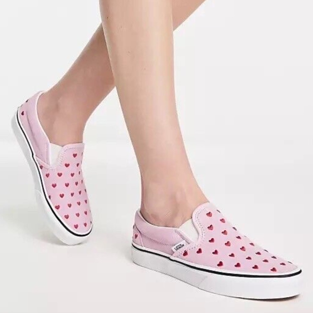 New Never Worn Suede Pastel Pink Vans With Embroidered Red Hearts (W7/M5.5)